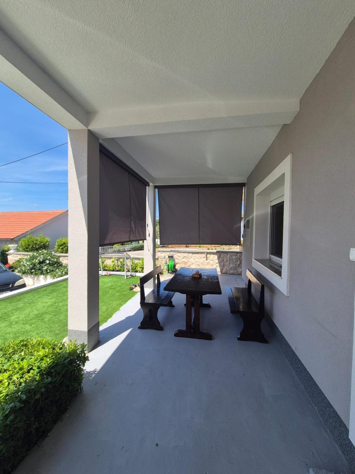 Apartments Tonci Tribunj  Exterior photo